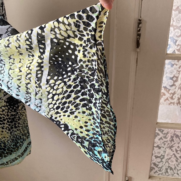 Stylish Multicolor Top - Picture 4 of 7